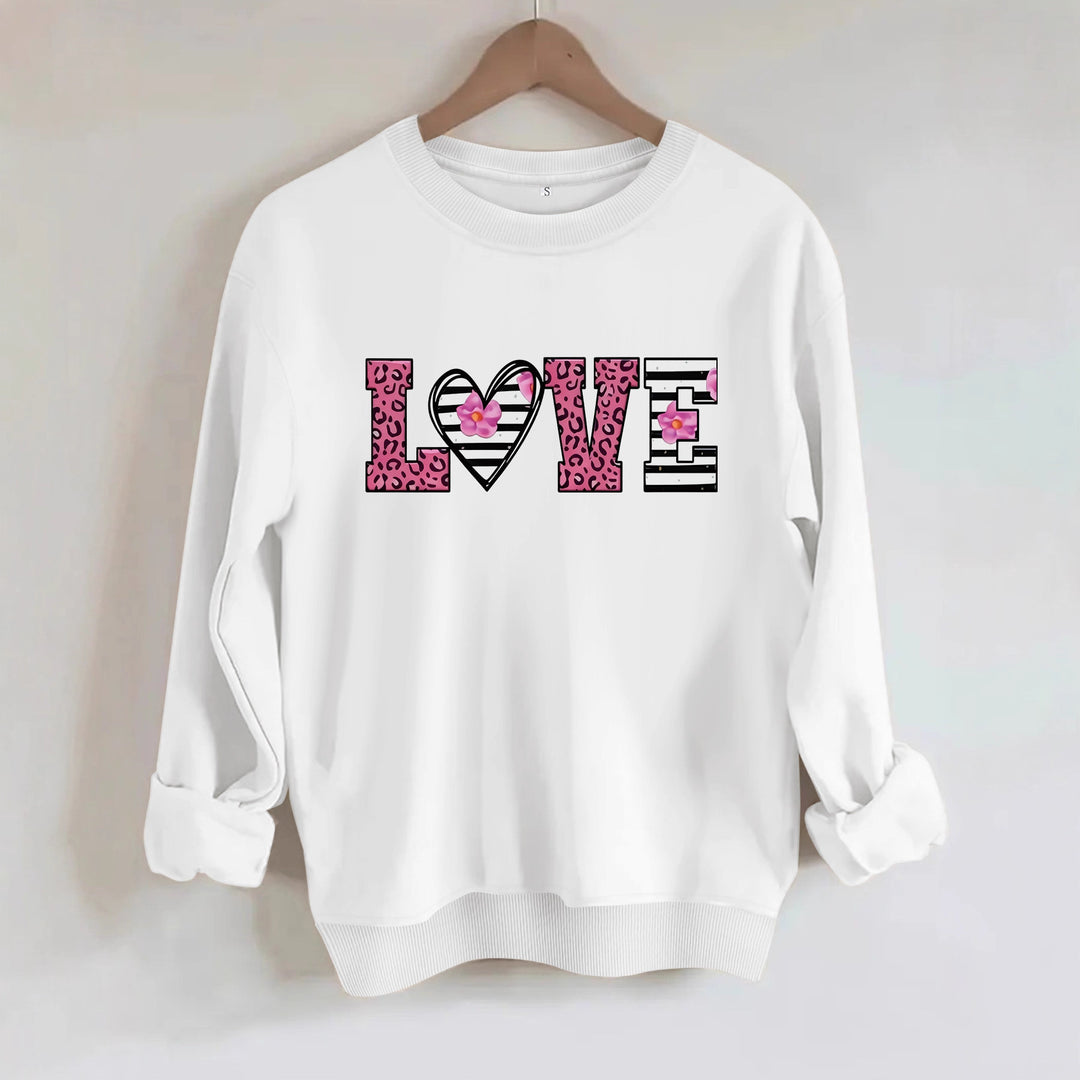 Kvinders sweatshirt med moderne leopard hjerte design og behagelig pasform Stilla