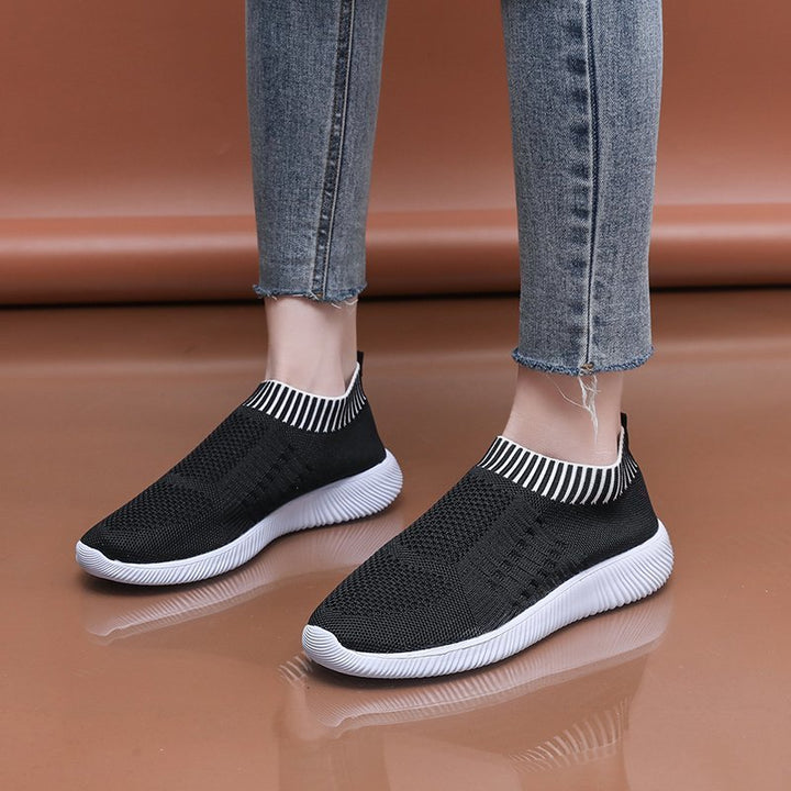Dame åndbare Slip-On sneakers med elastisk strik-overdel Stilla