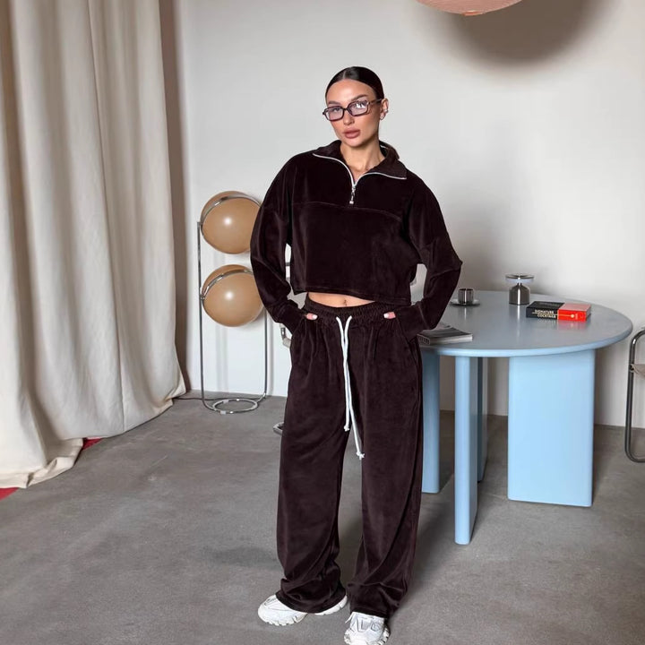 Damernes sporty zip-top og komfortable joggers Skovae