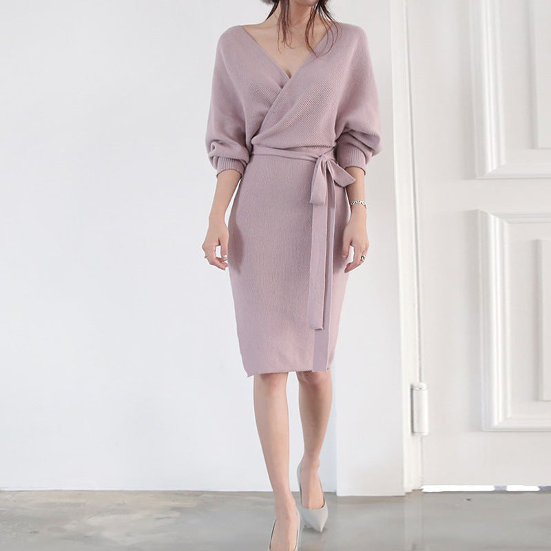 Femme V-hals-strik-midi-kjole Stilla