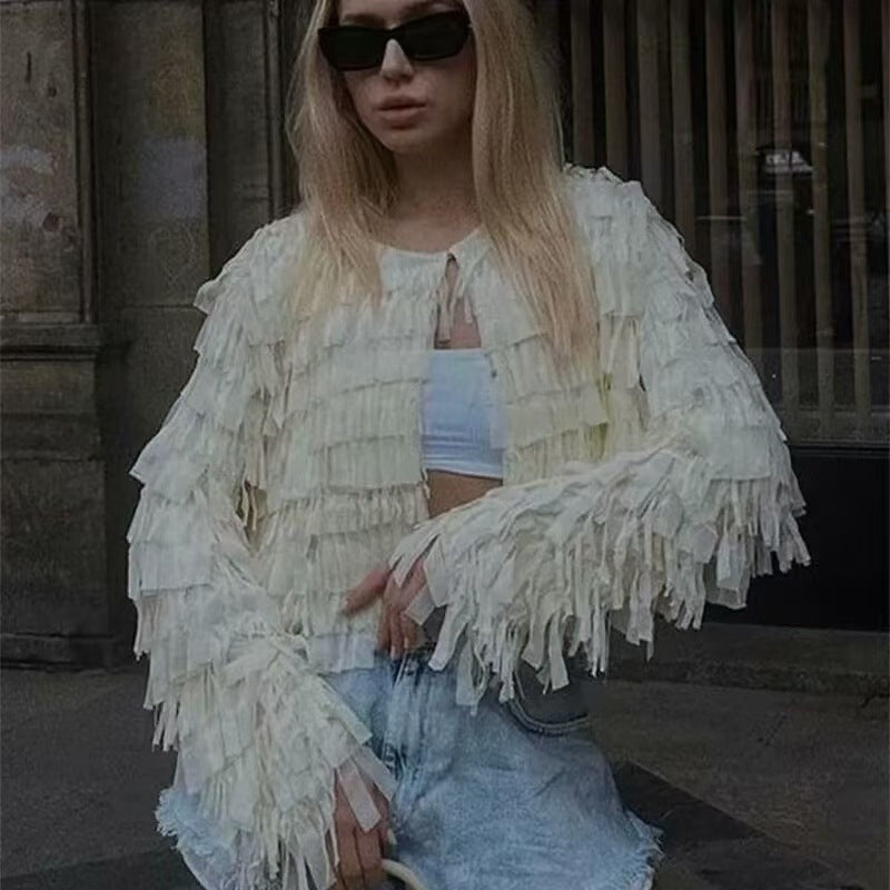 Dame Mode Fringeblazer med harmonisk snit og fine detaljer Stilla