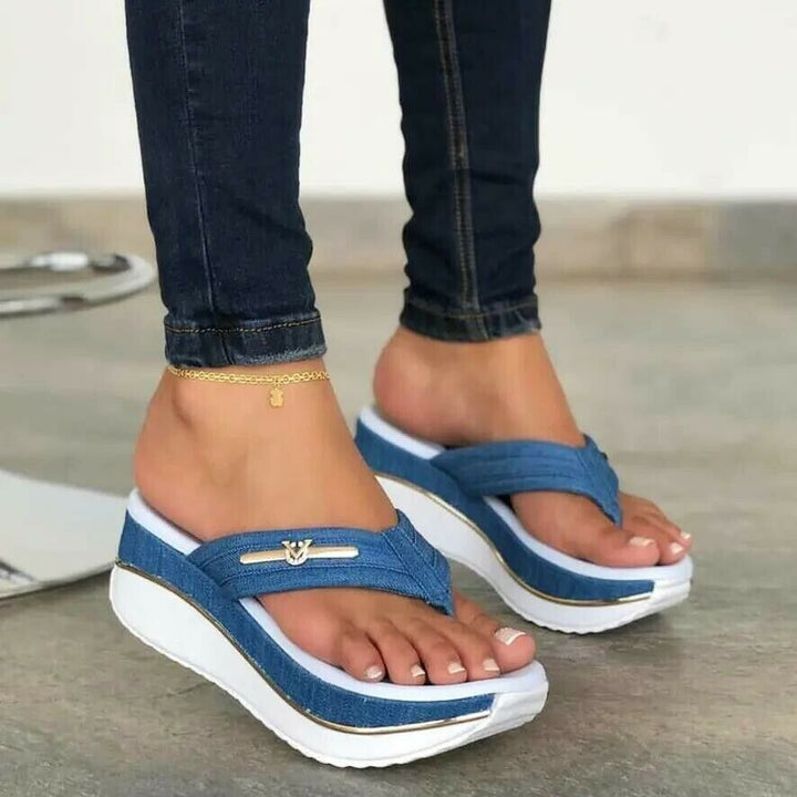 Dame Wedge-Pantoletten med ergonomisk fodseng og stilfuldt design Stilla