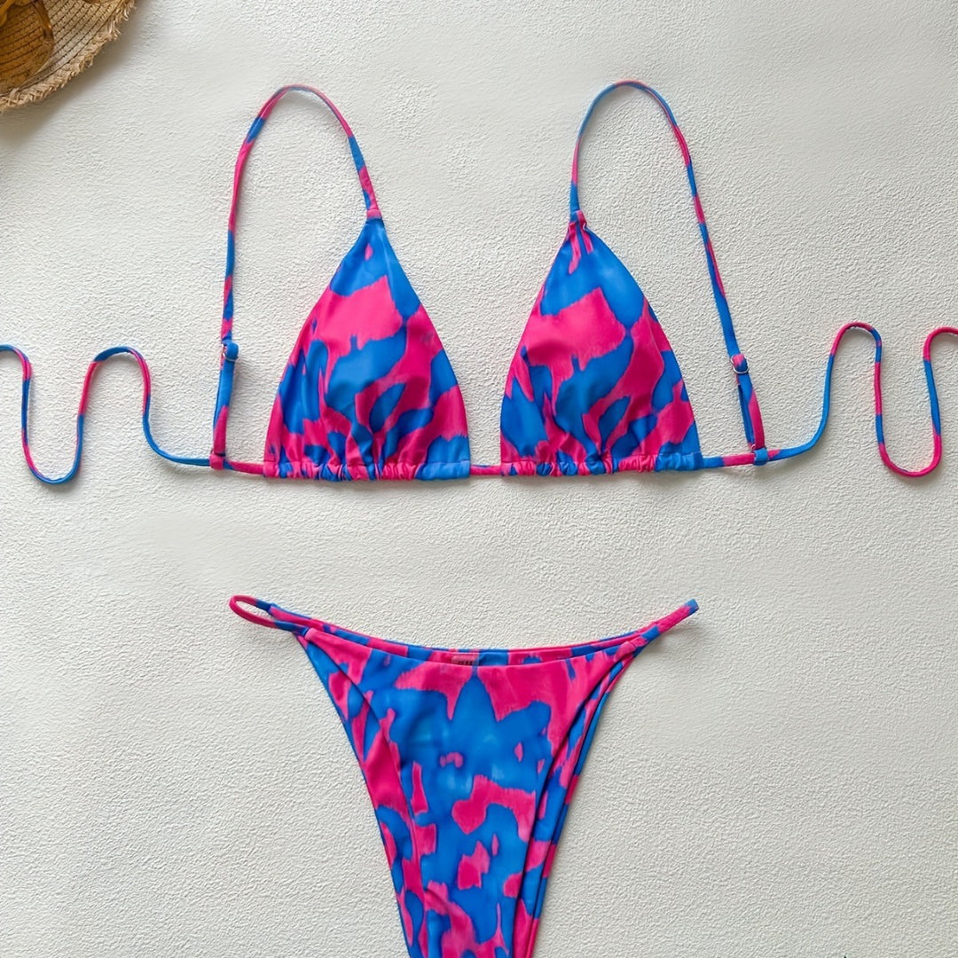 Dame trekant-bikini med farverigt mønster og sofistikeret snit Stilla