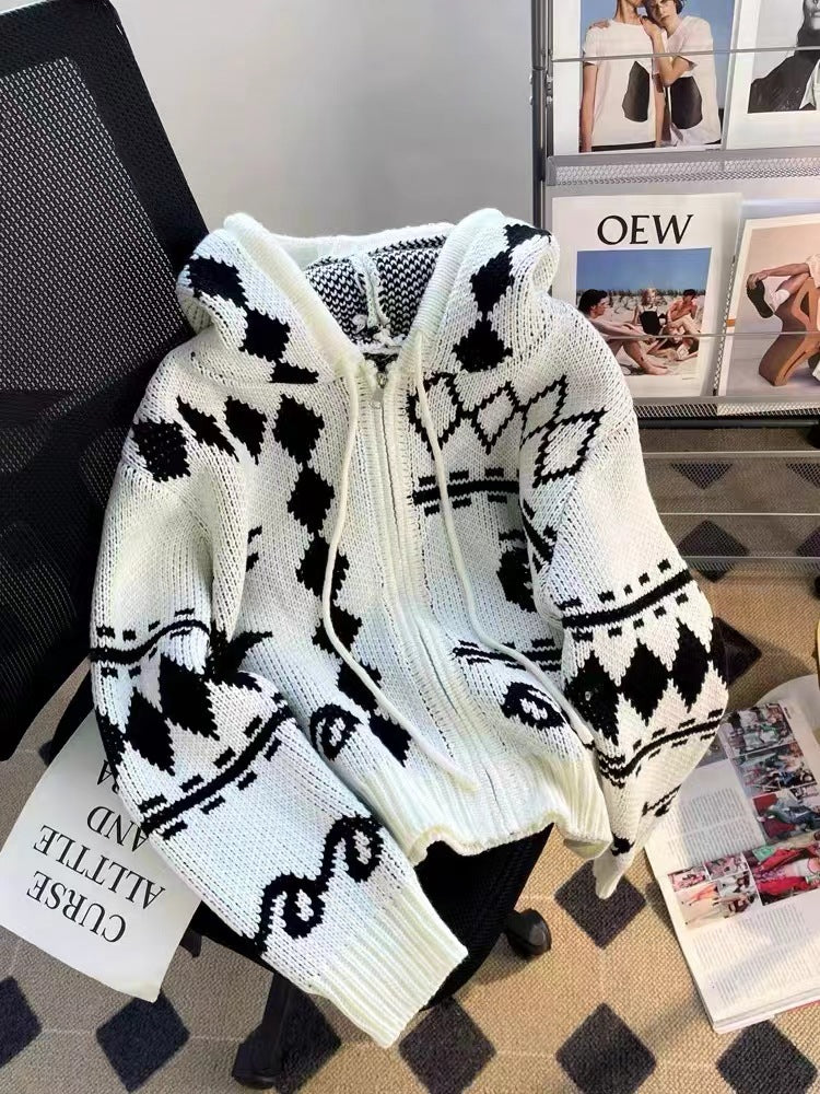 Kvindernes cardigan med grafisk mønster og behagelig pasform Stilla