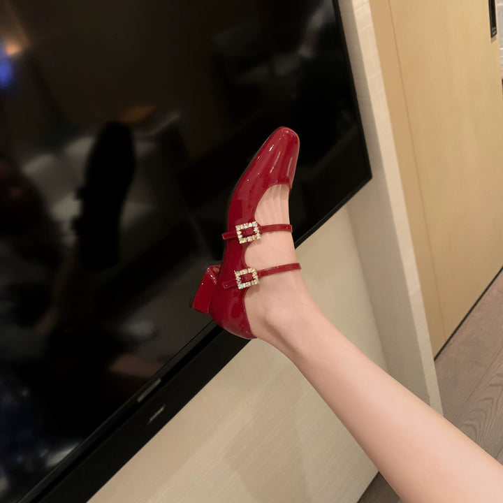 Dame Mary Jane Pumps med glitrende strassdekorationer og komfortabel blokhæll Stilla