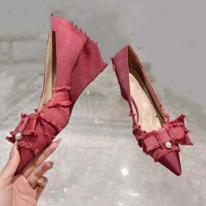 Femme Wedge Heel Spidssko med dekorative sløjfe detaljer  Stilla