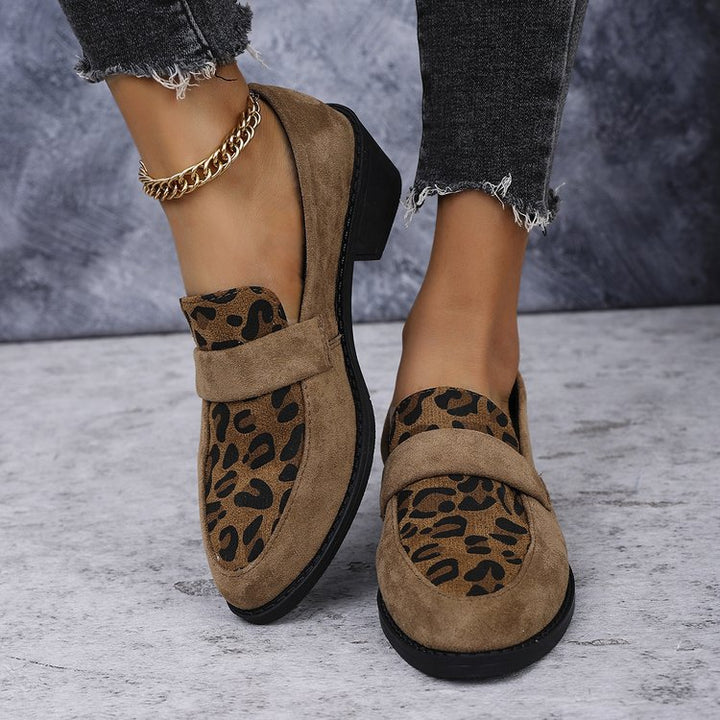 Dame loafers med moderne leopardmønster og behagelig fodbede Stilla