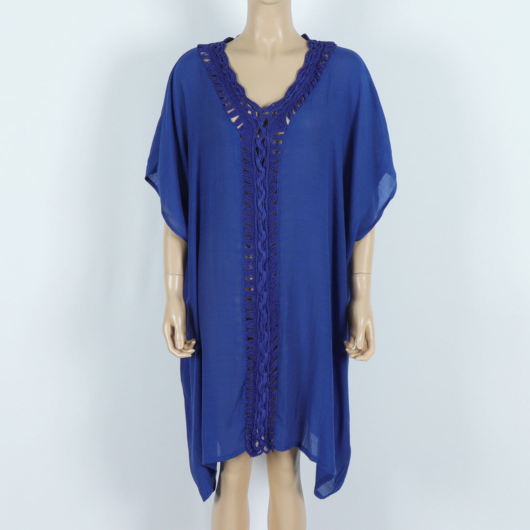 Dame kaftan med snit og dekorativ spidsudsmykning Stilla