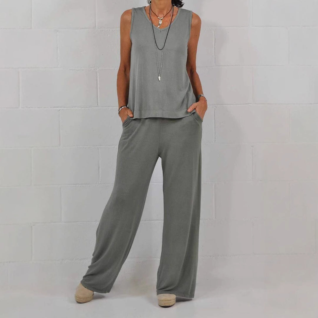 Dame afslappet sommeroutfit med bred pasform Stilla