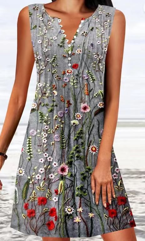 Dame afslappet sommerkjole med knapdetaljer og blomsterdesign Stilla