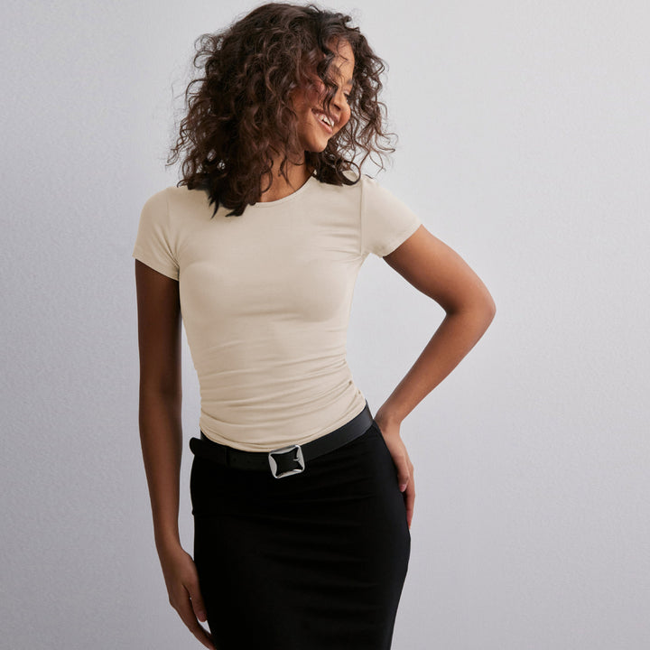 Dame figurtilpasset T-shirt Stilla