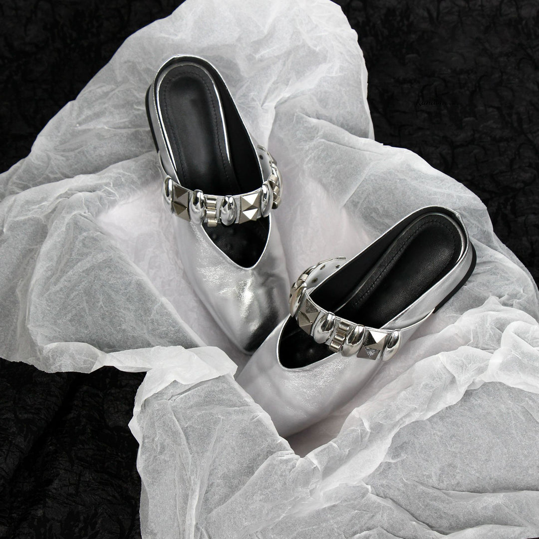 Dame Elegante Slip-On Mules med Metallic-detaljer Stilla