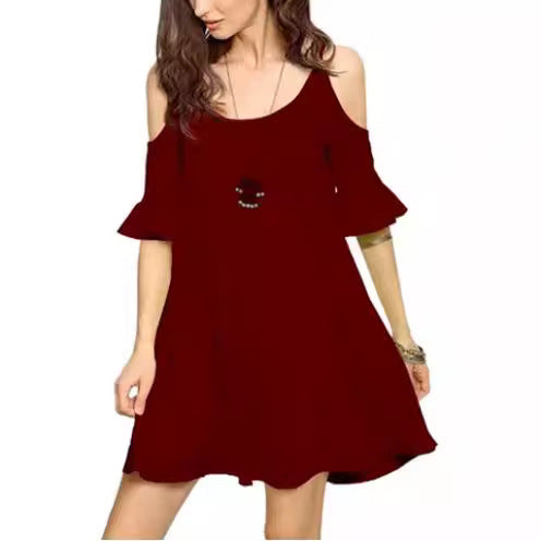 Dame Off-Shoulder Kjole med Ruffle Detaljer Stilla