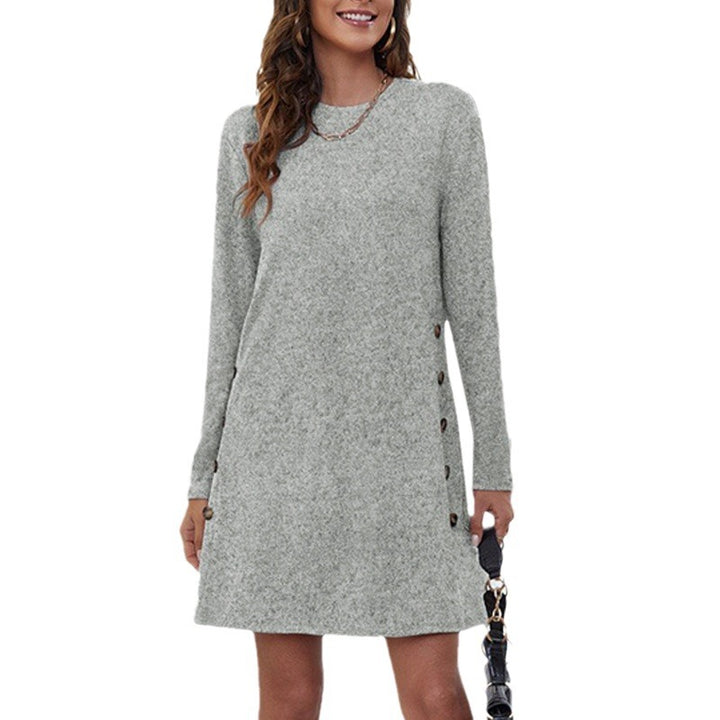 Dame sweatshirtkjole med elegant knaplukning og moderne snit Stilla