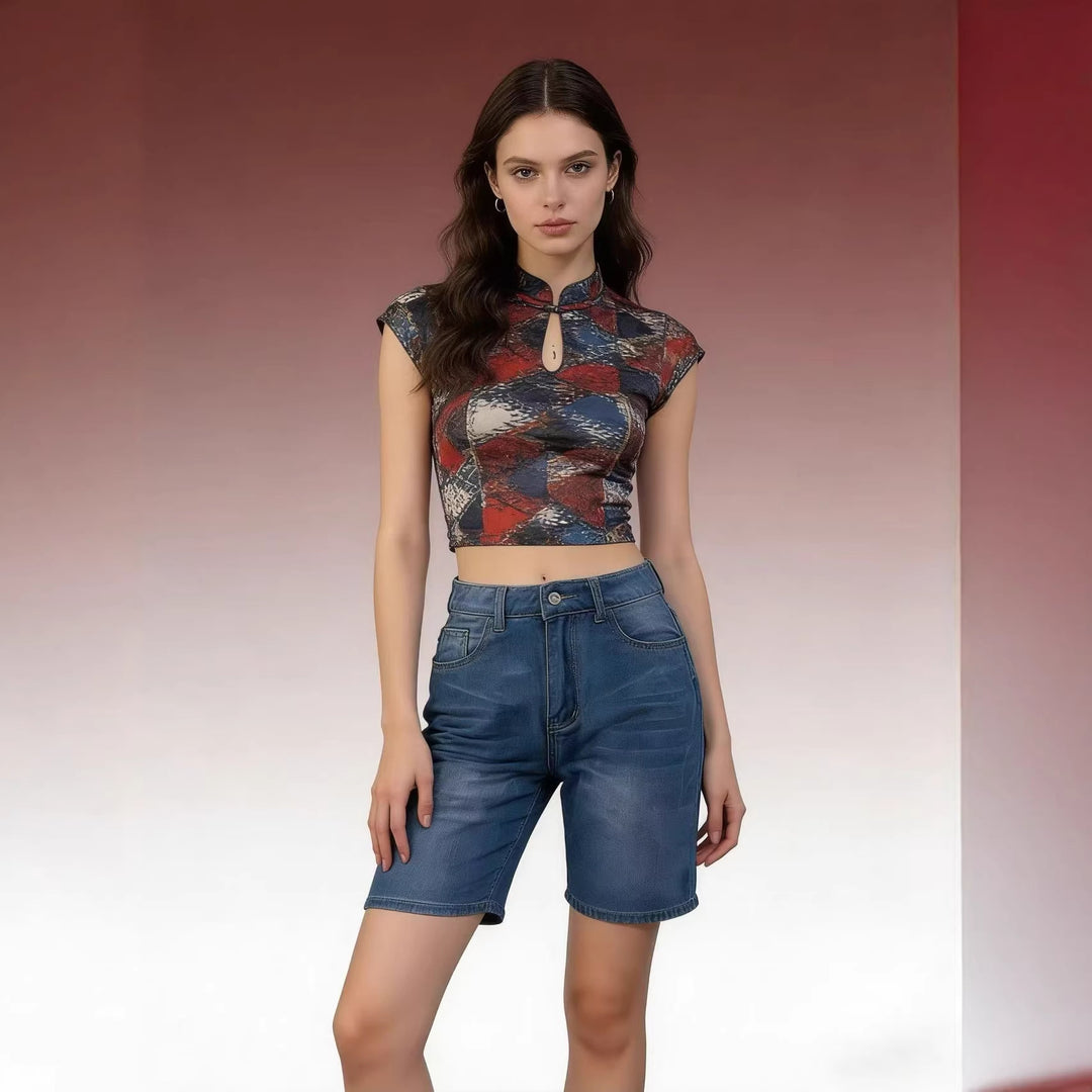 Dame figursyet cropped top med ståkrave og korte ærmer Skovae