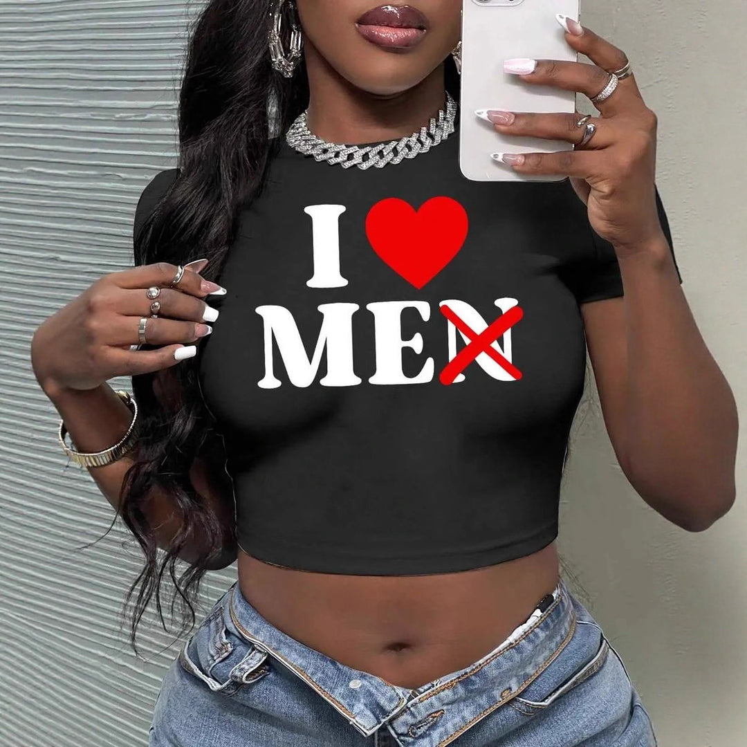 Dame Crop-Top med kunstnerisk statement-tryk Skovae