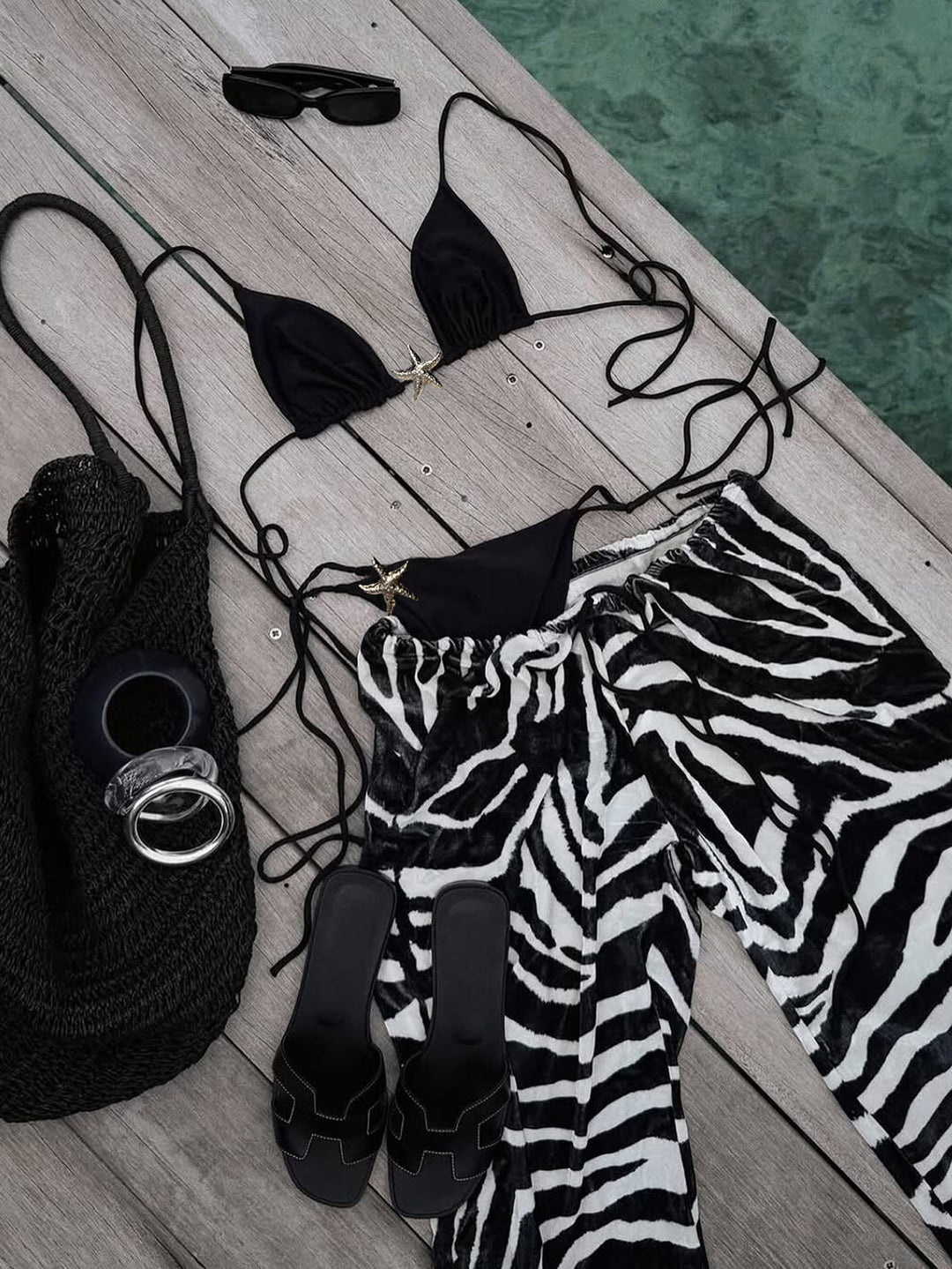 Dame Triangel-Bikini med funklende sten og luftig Cover-Up bukser Stilla