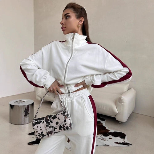 Kvindelig sporty loungewear sæt med moderne lynlås Skovae