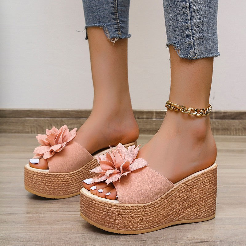 Dame platform sandaler med blomsterdekoration og skridsikker sål Stilla