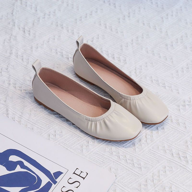 Dame ballerinas med elastisk flæse design og komfortabel fodsenge Stilla