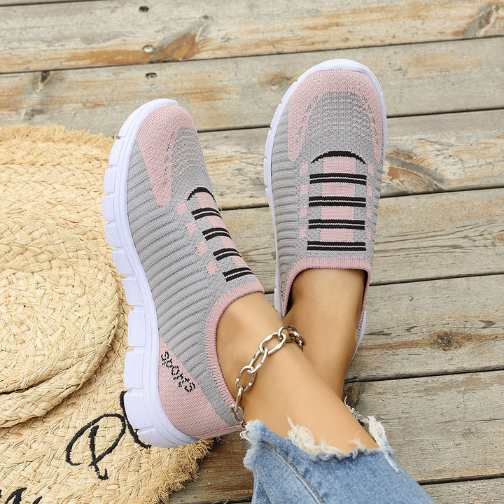 Dame Åndbare Slip-On Sneakers med fleksibelt Overmateriale og støddæmpende Sål Stilla