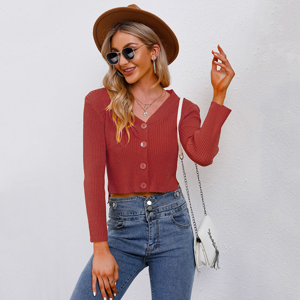 Kvindernes cropped cardigan med moderne knapdetaljer Stilla