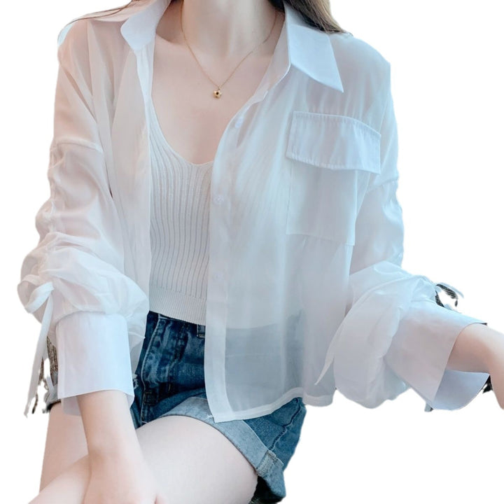 Kvinders Gennemsigtige Bluse med Innovative Detaljer Stilla