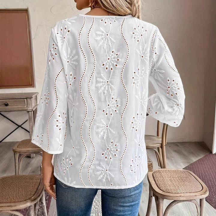 Damebluse med florale broderier Stilla