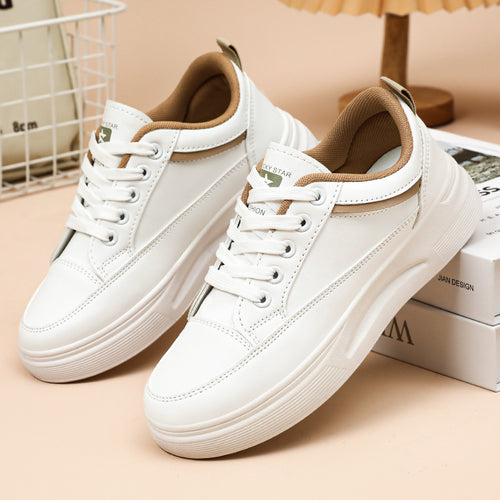 Dame Sporty Sneakers med alsidig komfort og elegant linjeføring Stilla
