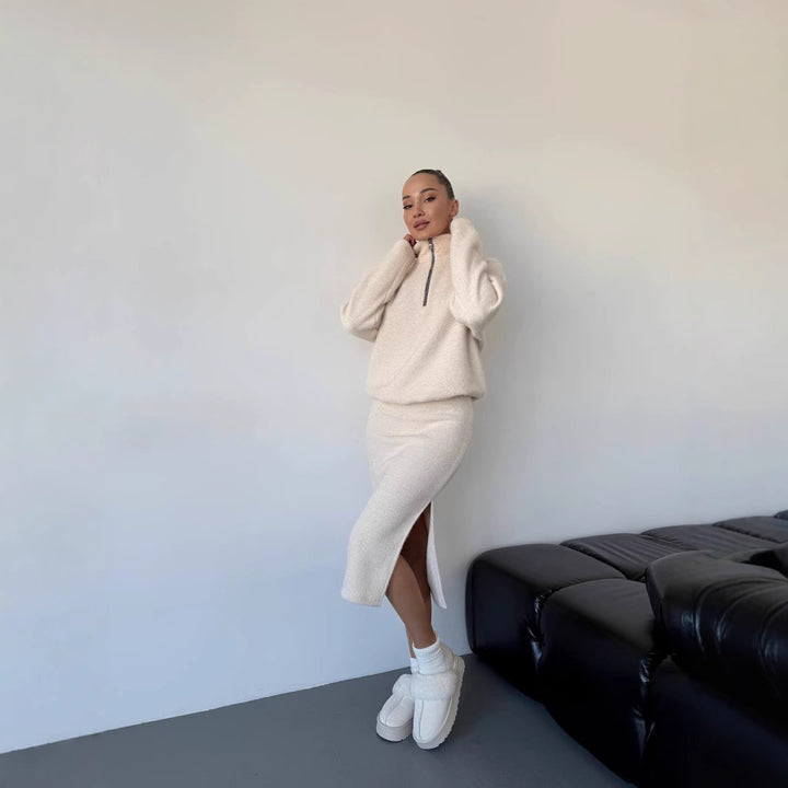 Kvinders strikket sweater med kort lynlås Skovae