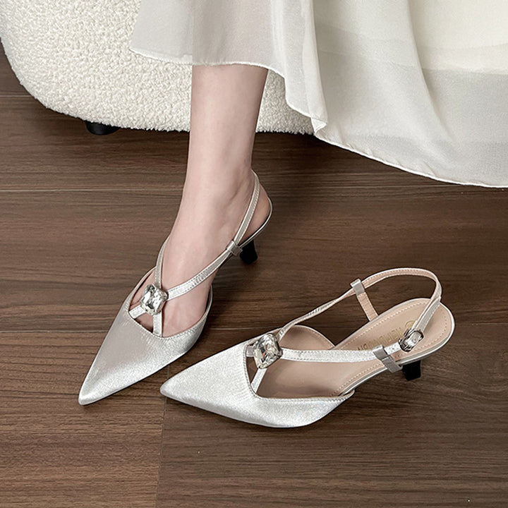 Dame elegante spidse Slingback- stiletter med dekorativ juvelaccent Stilla
