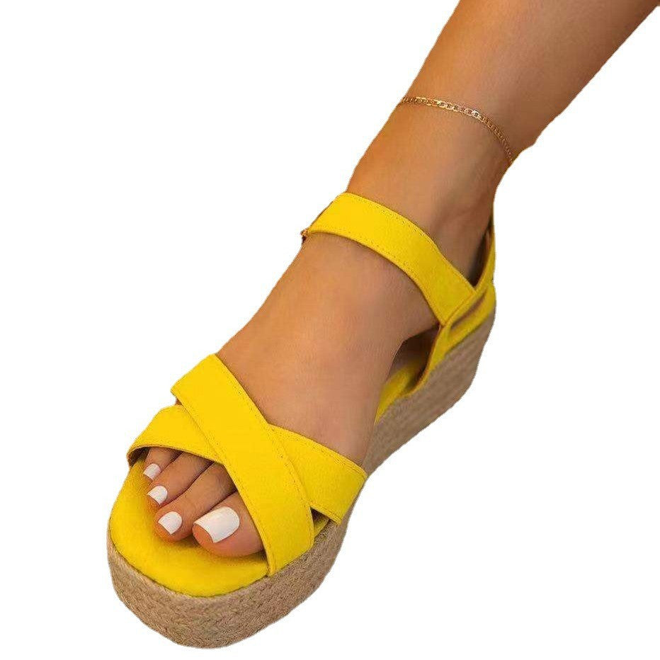 Dame Wedge-sandaler med komfortabelt fodbede og elastiske remme Stilla