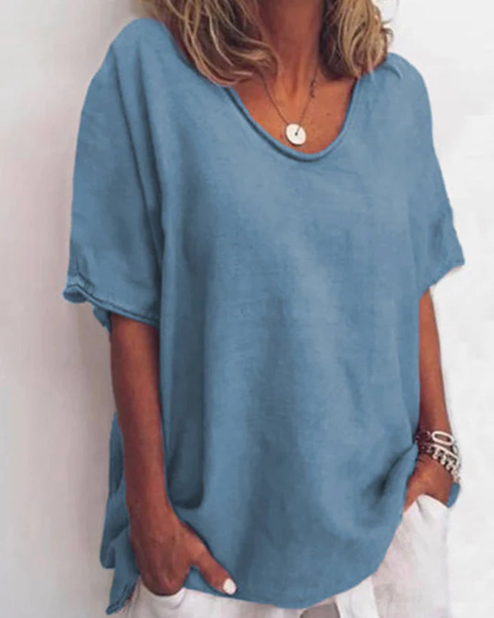 Dame med bredskåret linnedmix-Relaxshirt med rund halsudskæring, overskåret ærmer og sideliringer Skovae