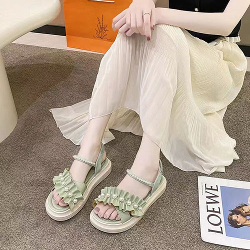 Dame sandaler med fashionable flæse-design og elegante perlepynt Stilla