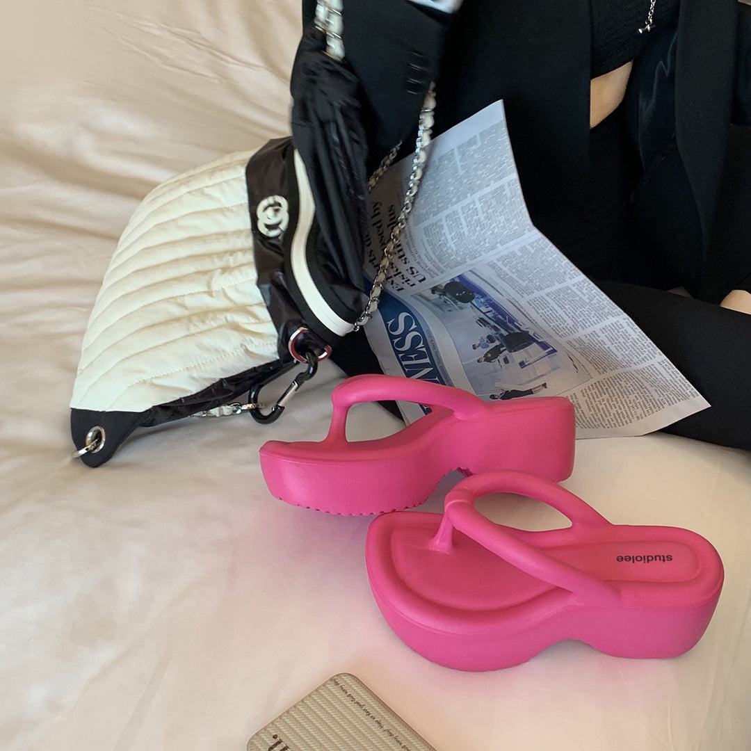 Dame platform flip flops med komfortabelt polstret fodseng Stilla
