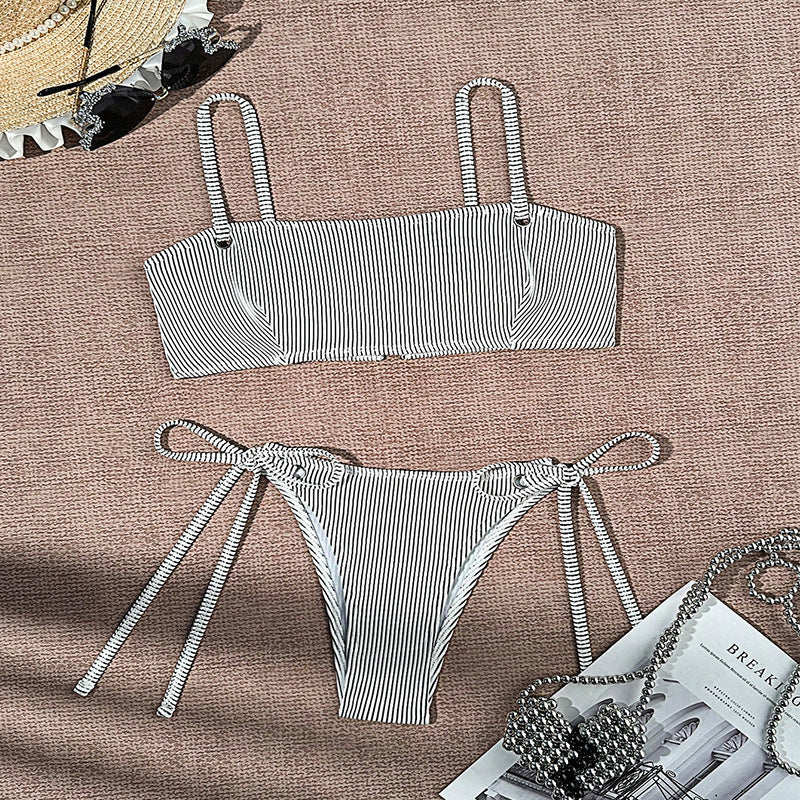 Dame Bikini-sæt med struktureret top og elegant knude-detalje Stilla