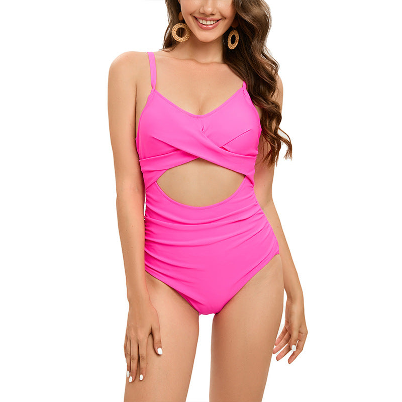 Dame one-piece badedragt med rynker og moderne cut-out-detaljer Stilla