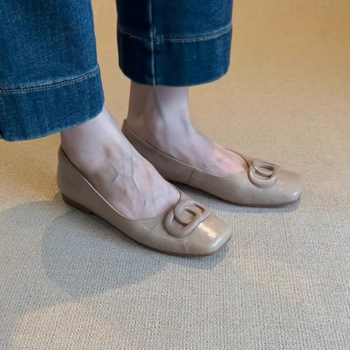 Dame klassiske Komfort Slip-On kileflade med dekorativ akcent Stilla