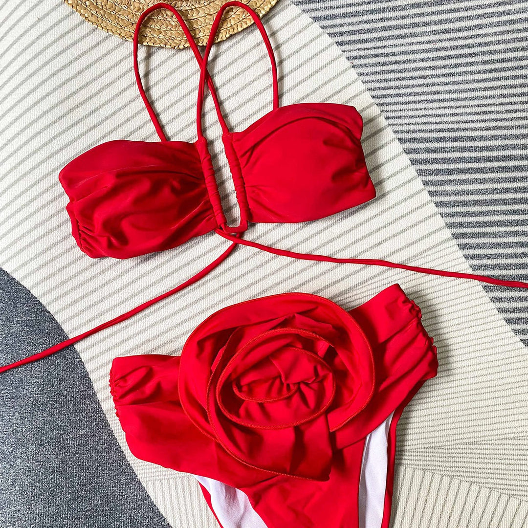 Dame Bikini-sæt med elegant rynkning og florale accenter Stilla