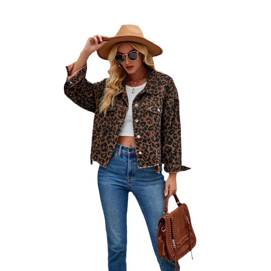 Dame denimjakke i trendy leopardprint Stilla
