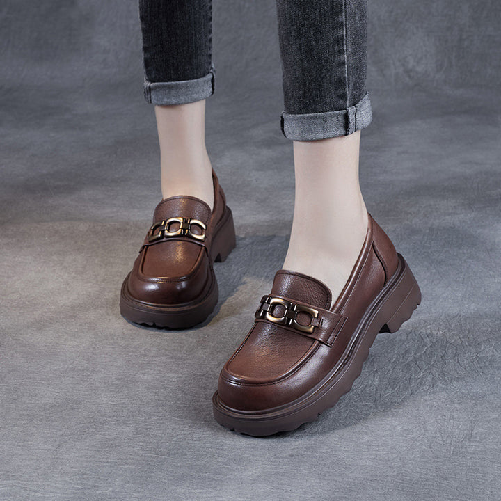 Dame Forhøjede Chunky Loafers med Dekorativ Kædedetalje Stilla