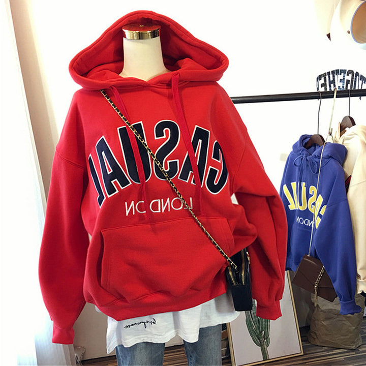 Femme Cropped Casual Hoodie med Bold Graphic Stilla