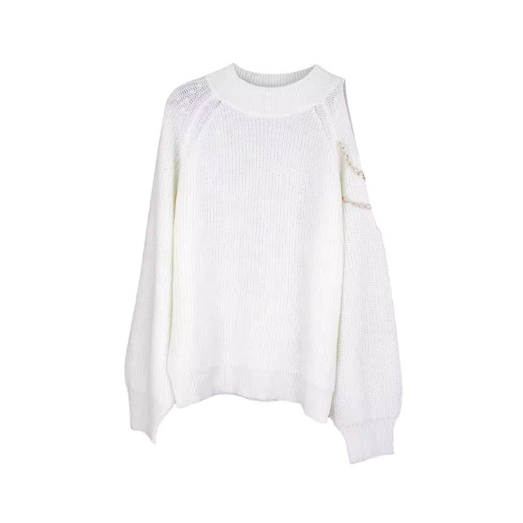Dame moderigtig sweater med skulderdetaljer og kædeaccentuer Stilla