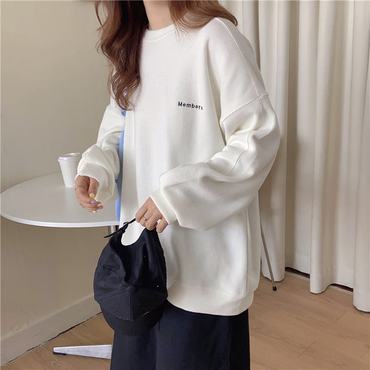 Dame Soft Touch Oversized Sweatshirt med stilfuld skrift Stilla