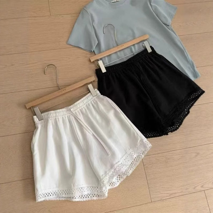 Femme Letvægts Relaxed Fit Spidstekant Shorts Stilla