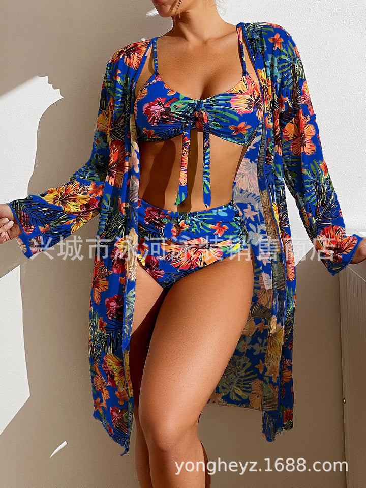 Dame bikiniset med blomster kimono og bindebånd Stilla