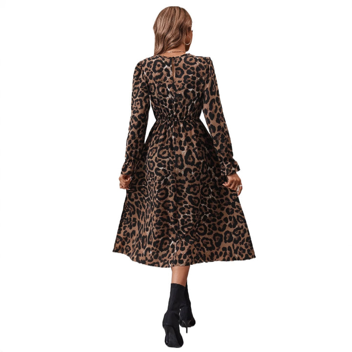 Kvinders elegante maxi kjole med moderne leopard mønster og nostalgiske puffærmer Stilla