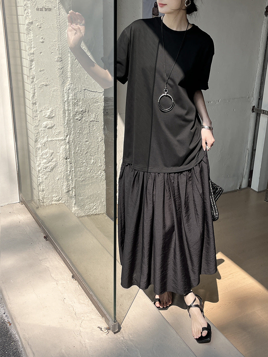 Dame T-Shirt kjole i afslappet stil med voluminøst skørt Stilla