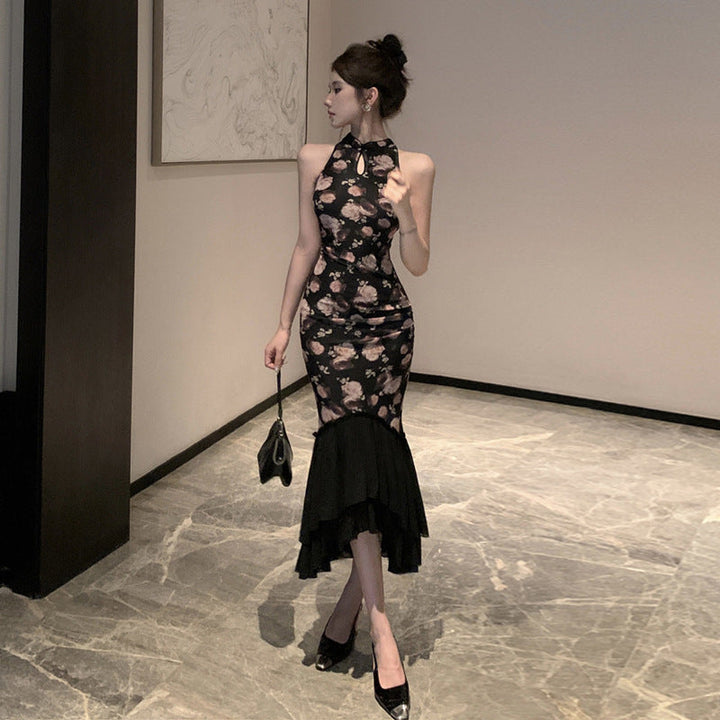 Stilla | Cheongsam-kjole Fitted Halterneck Fishtail Kjole