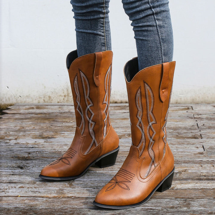 Dames cowboystøvler med elegant design og fashionable detaljer Stilla